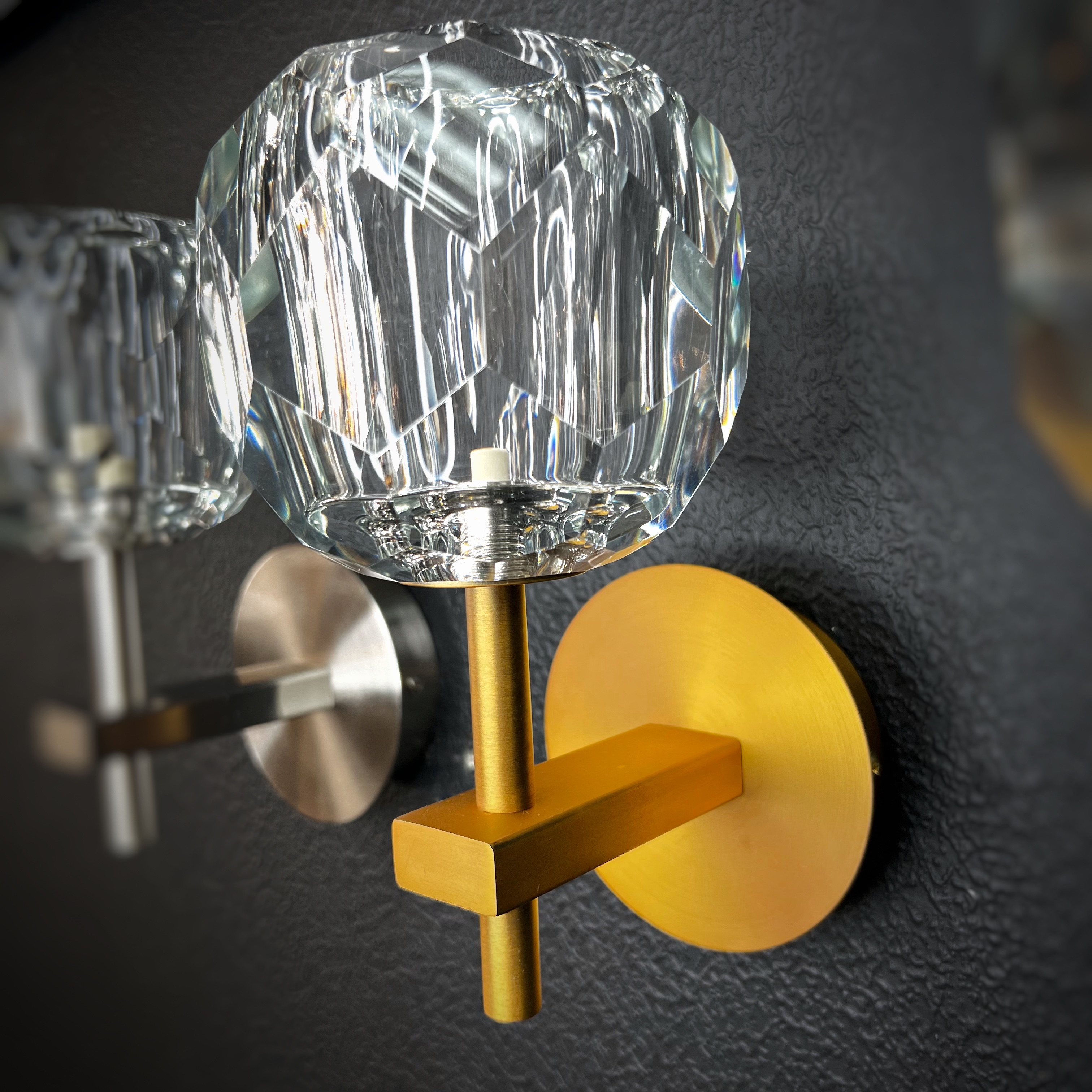 Бра Boule de Cristal Single Sconce Brass 22*11*22 см, 1*G9*40W, ImperiumLoft 44.234, Латунь