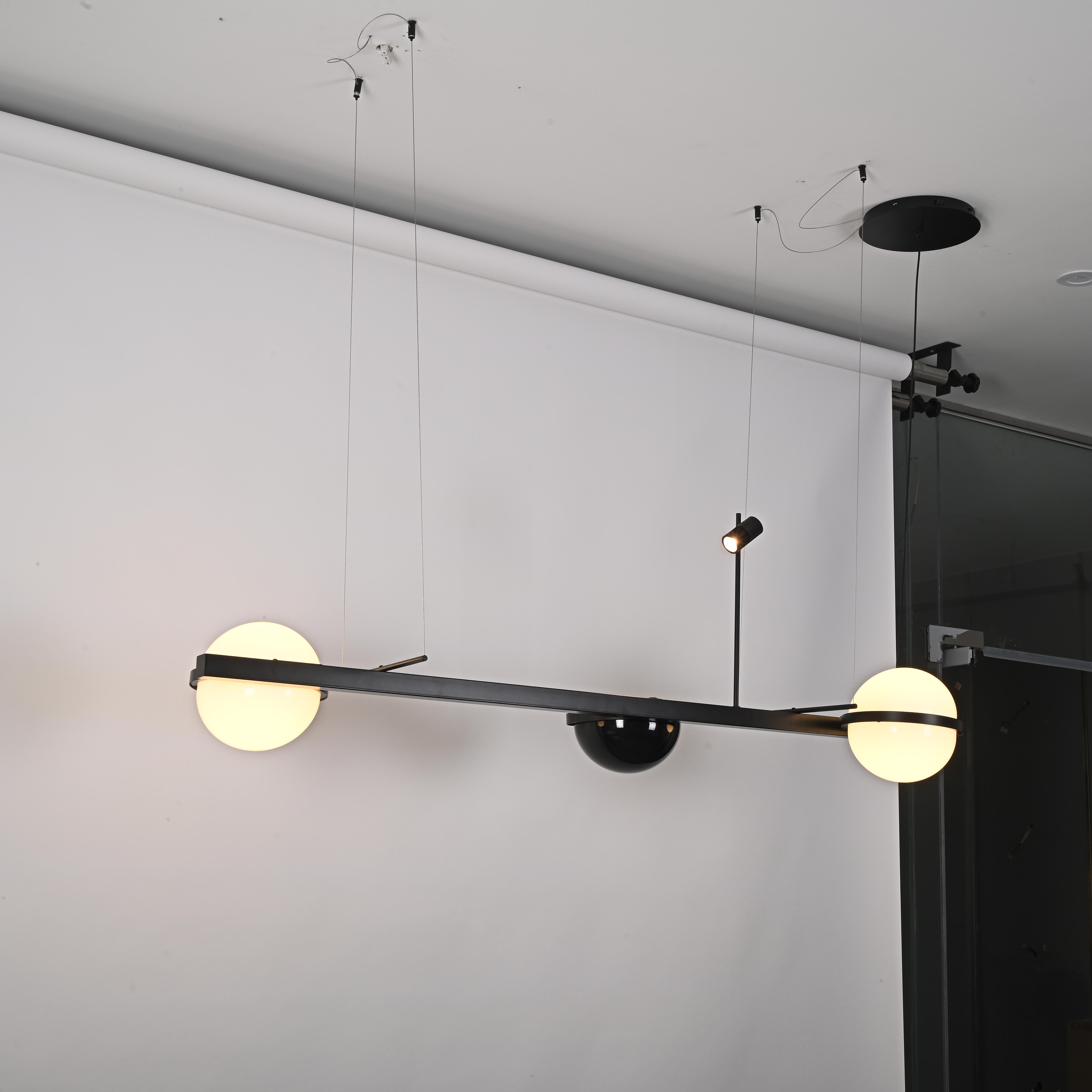 Реечный подвесной светильник PALMA Wall lamp 2 шара + 1 вазон горизонтальная 150*48*47 см, 3*LED*10, 2W, 3000, 4000, 5000K, ImperiumLoft 22.93726, Серый