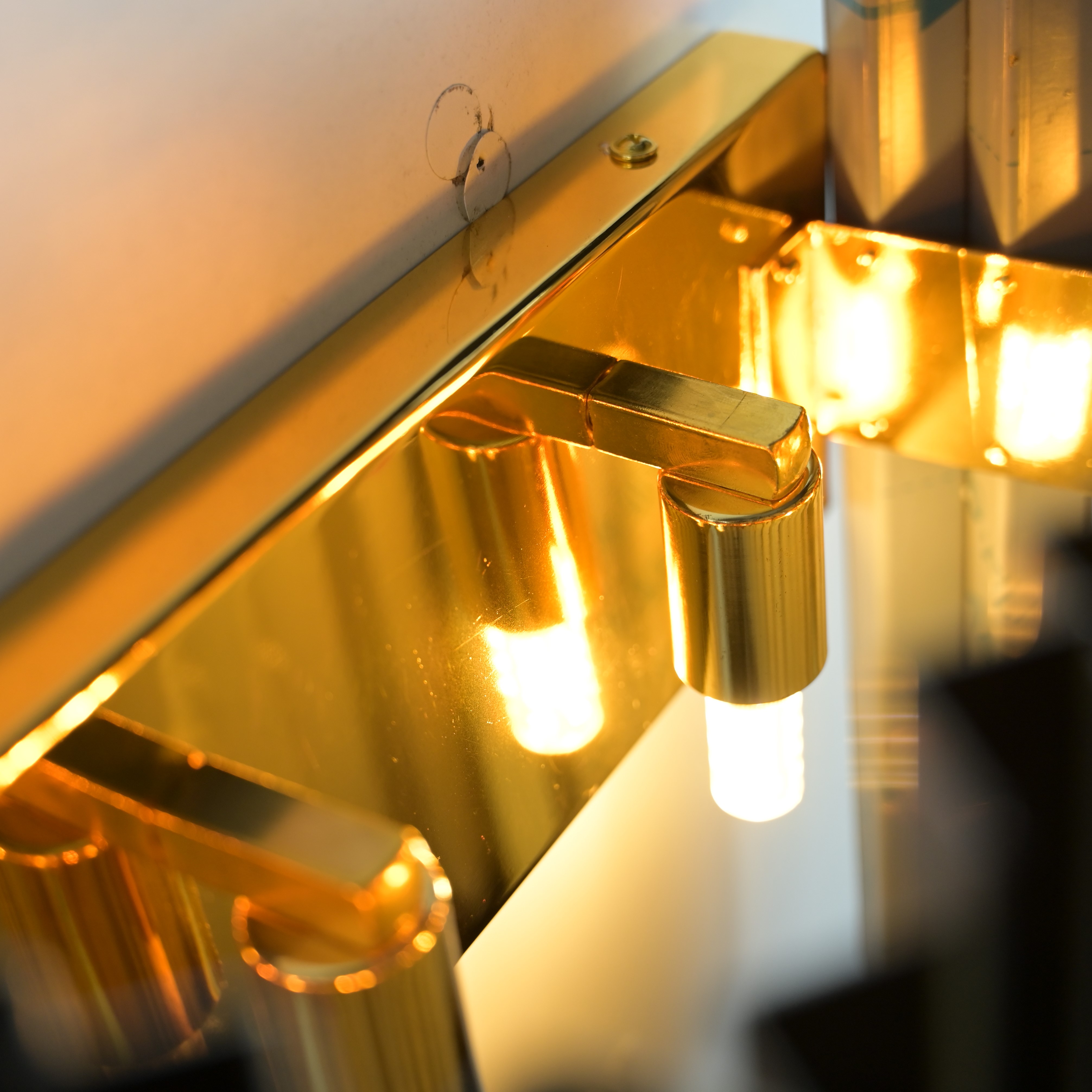 Бра Grace Lightning Facet Wall Lamp *27*29 см, 1*E27*60W, ImperiumLoft 44.290, Золотистый