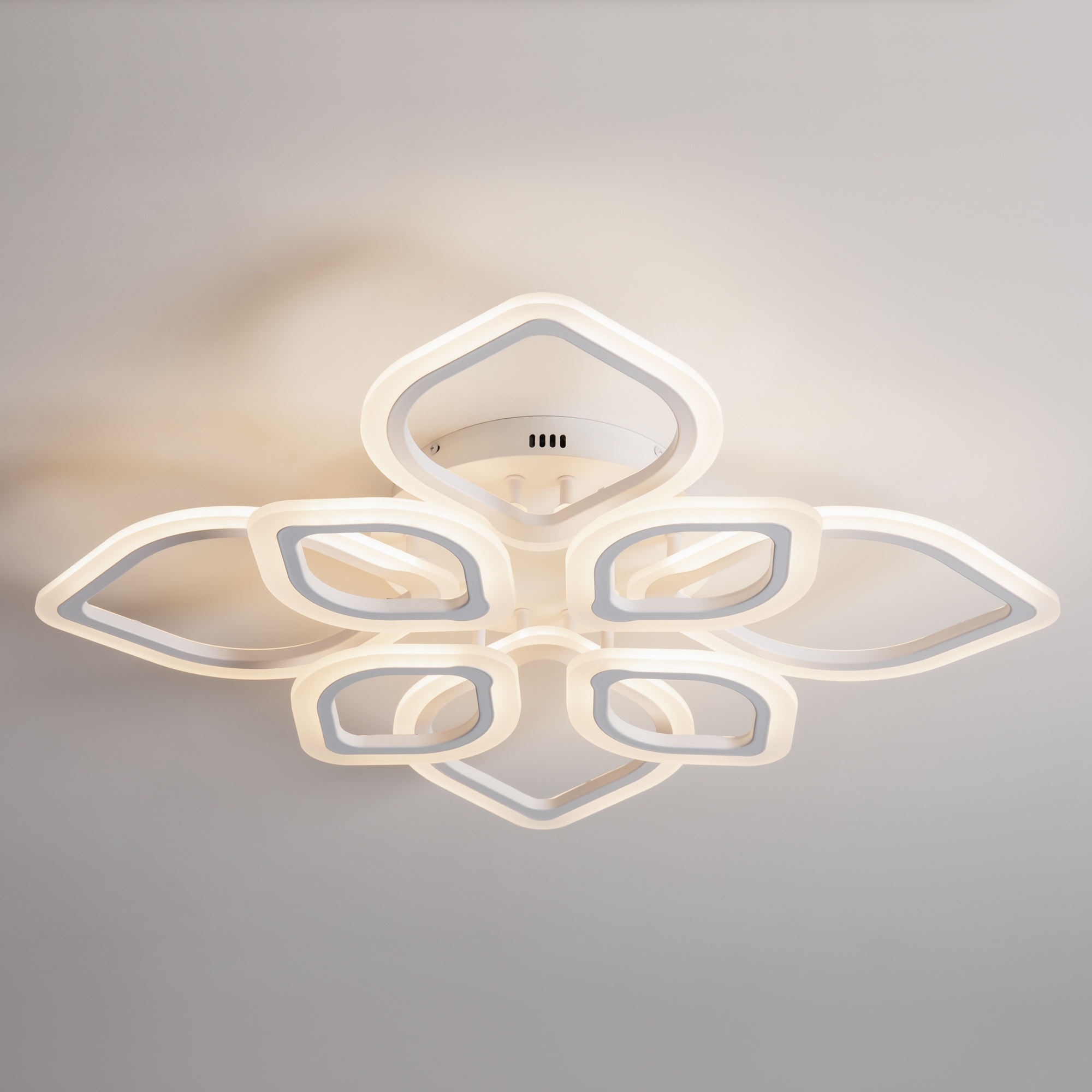 Светильник *72*-11,5 см, *LED*200W, Freya Маркет / Market FR6199CL-L200W, Белый
