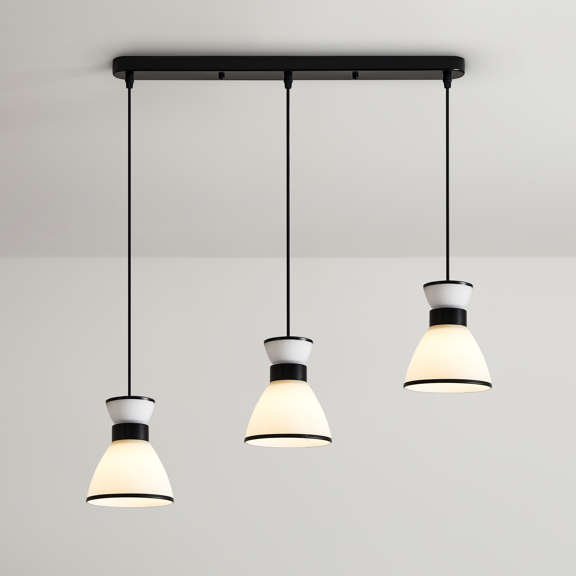 Подвесной светильник 65,5*13,5*20-122 см, 3*E27*40W, Freya  FR5503PL-03B1, Черный