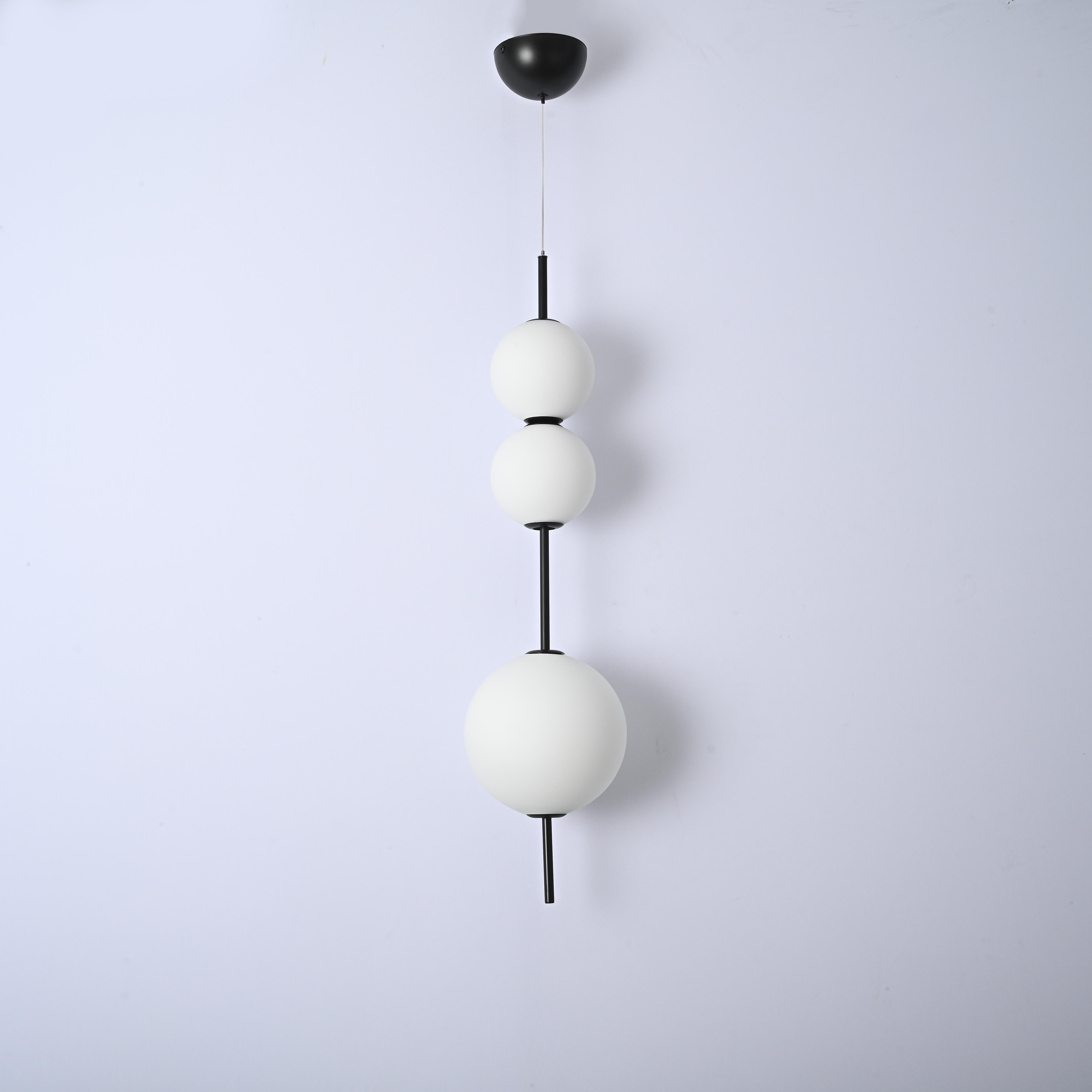 Подвесной светильник White beads Pendant B 20*20*103 см, 3*LED*6W, 3000K, ImperiumLoft 40.2133-0, Чёрный