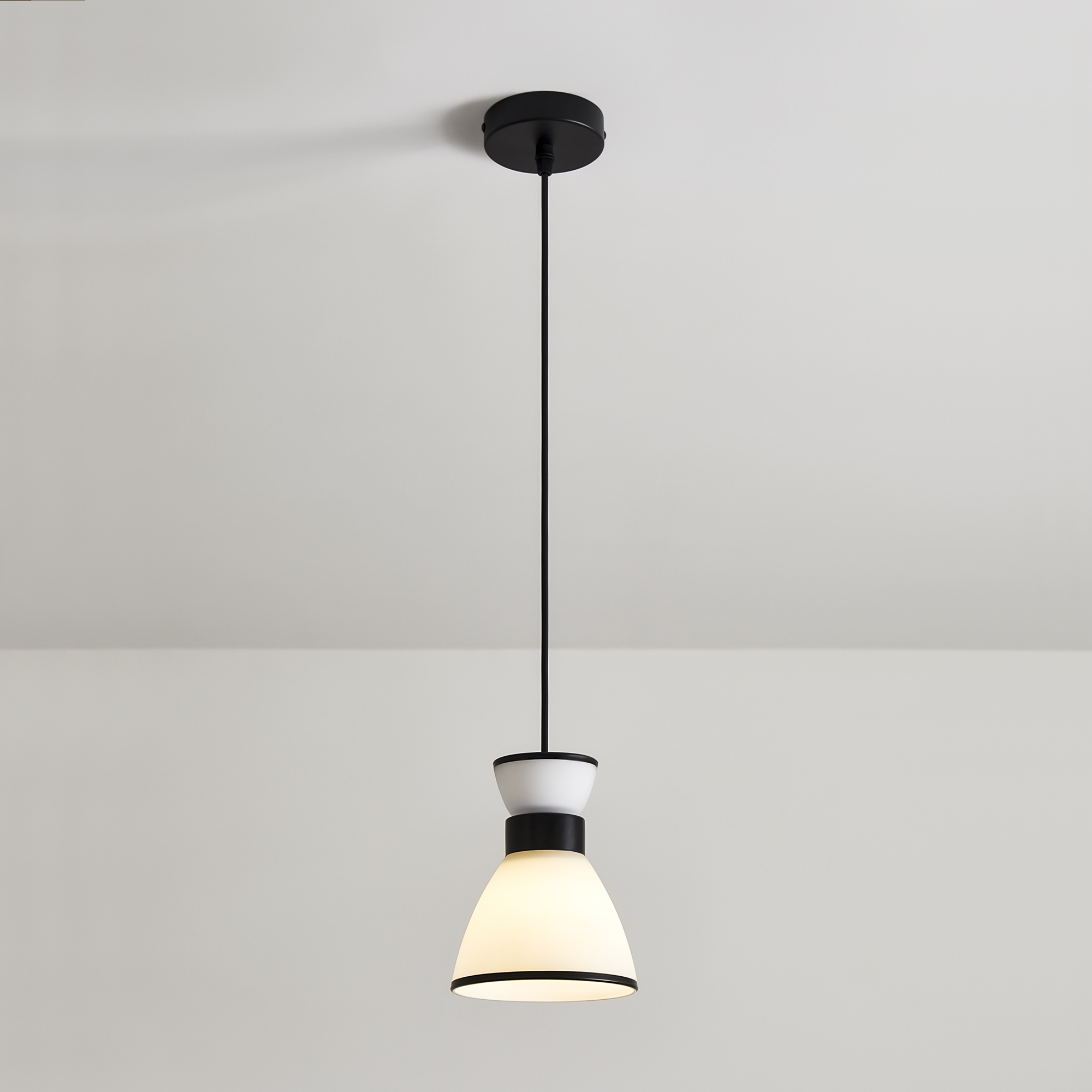 Подвесной светильник *13,5*20-97,5 см, 1*E27*40W, Freya  FR5503PL-01B1, Черный