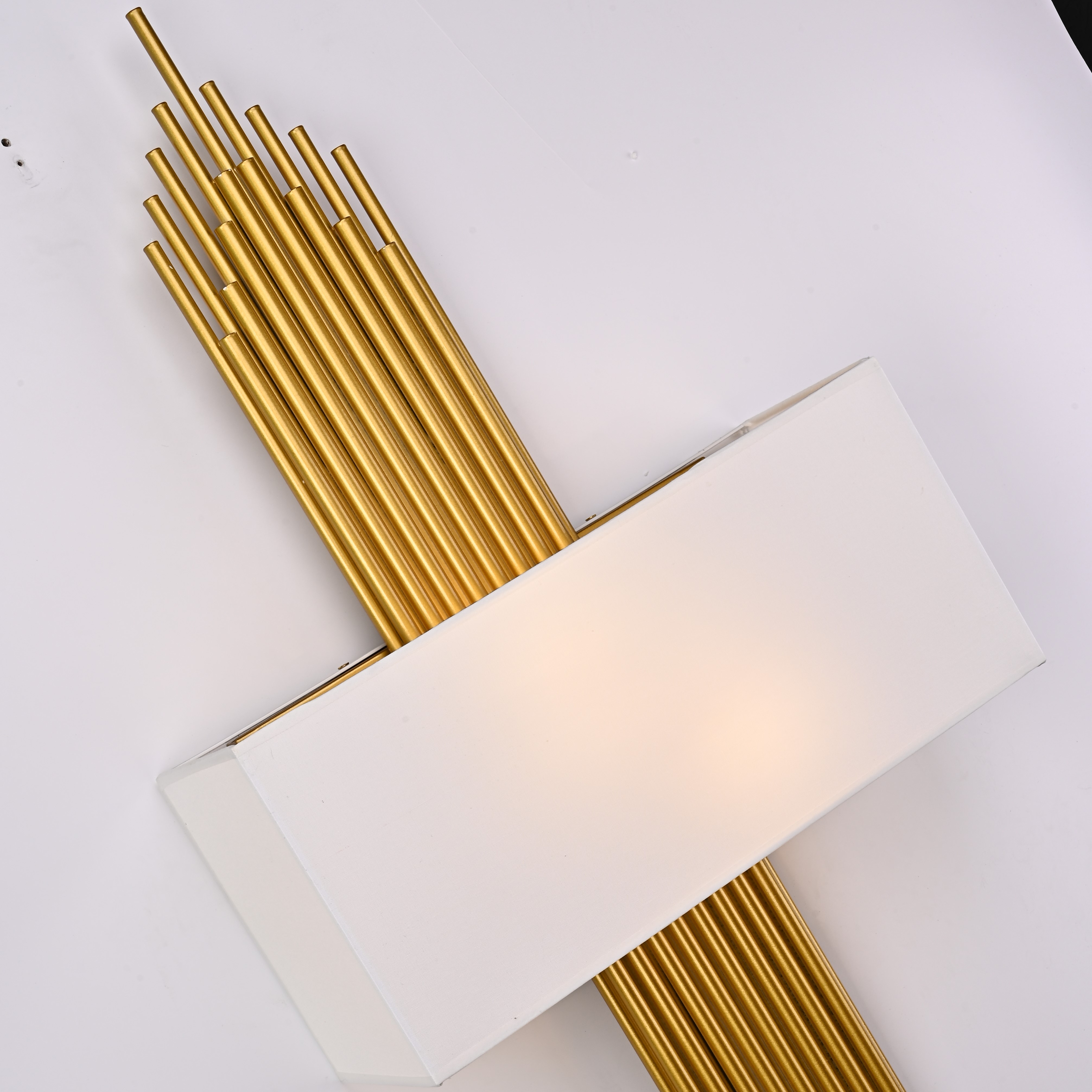 Бра Sohne CG 90-0009 FIORE White H120 W43 40*40*120 см, 2*E14*40W, 3000K, ImperiumLoft 44.27, Золотистый