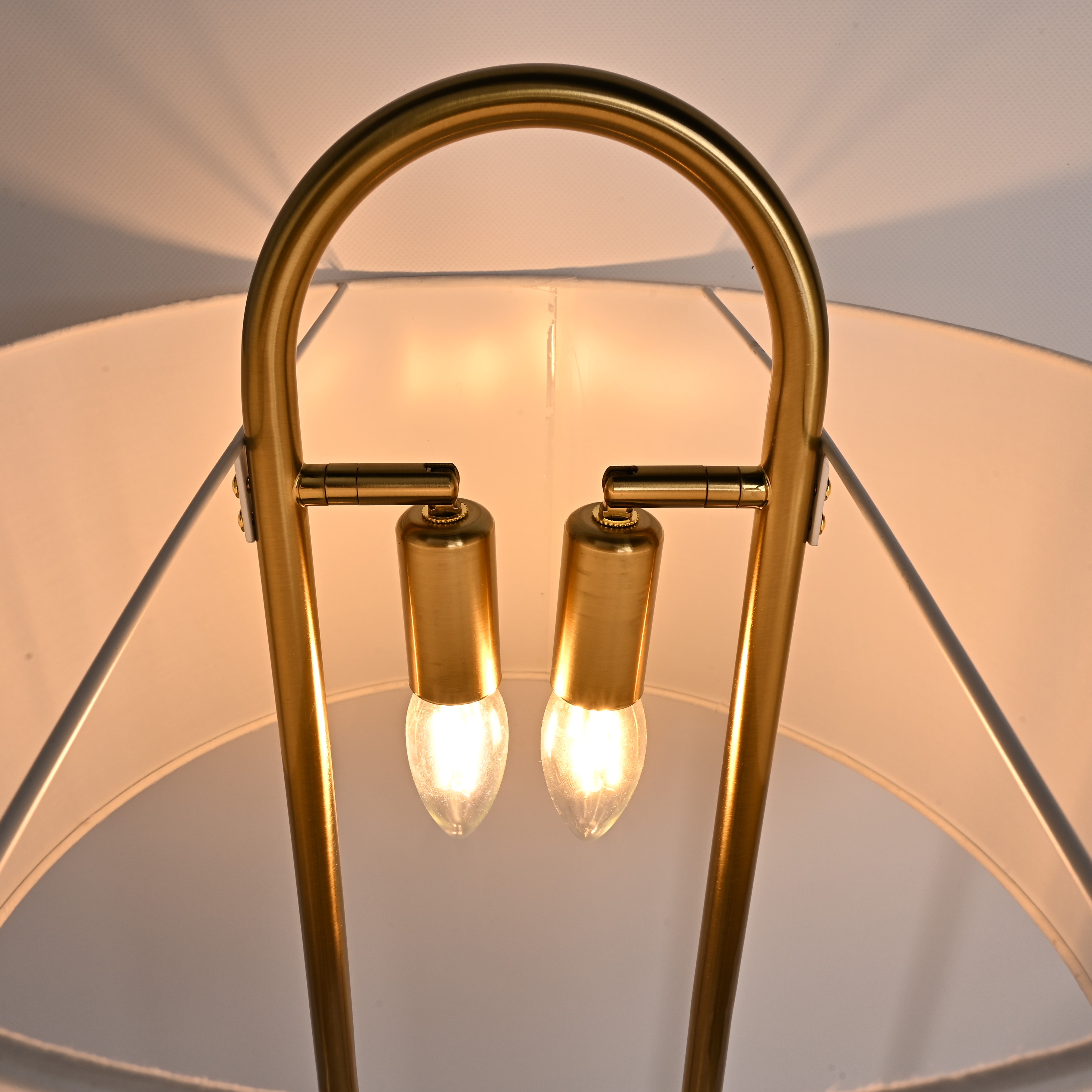 Настольная лампа Marston Table Lamp 43*43*84 см, 2*E14*40W, ImperiumLoft 43.358, Золотистый, Белый