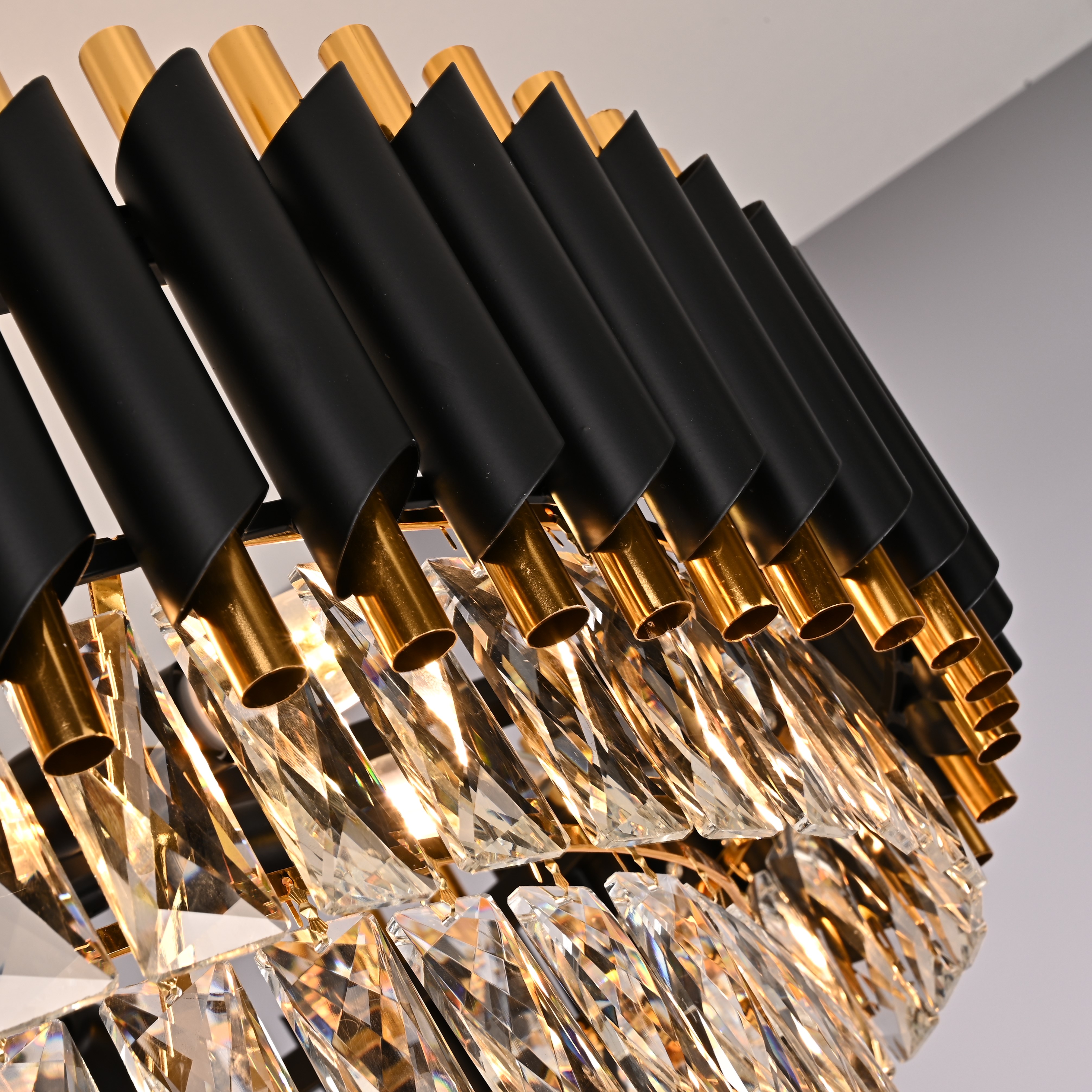 Подвесная люстра Empire Black Chandelier Crystal D 70 70*70*140 см, 8*E14*40W, ImperiumLoft 40.2862, Чёрный, Золотистый, Серебристый