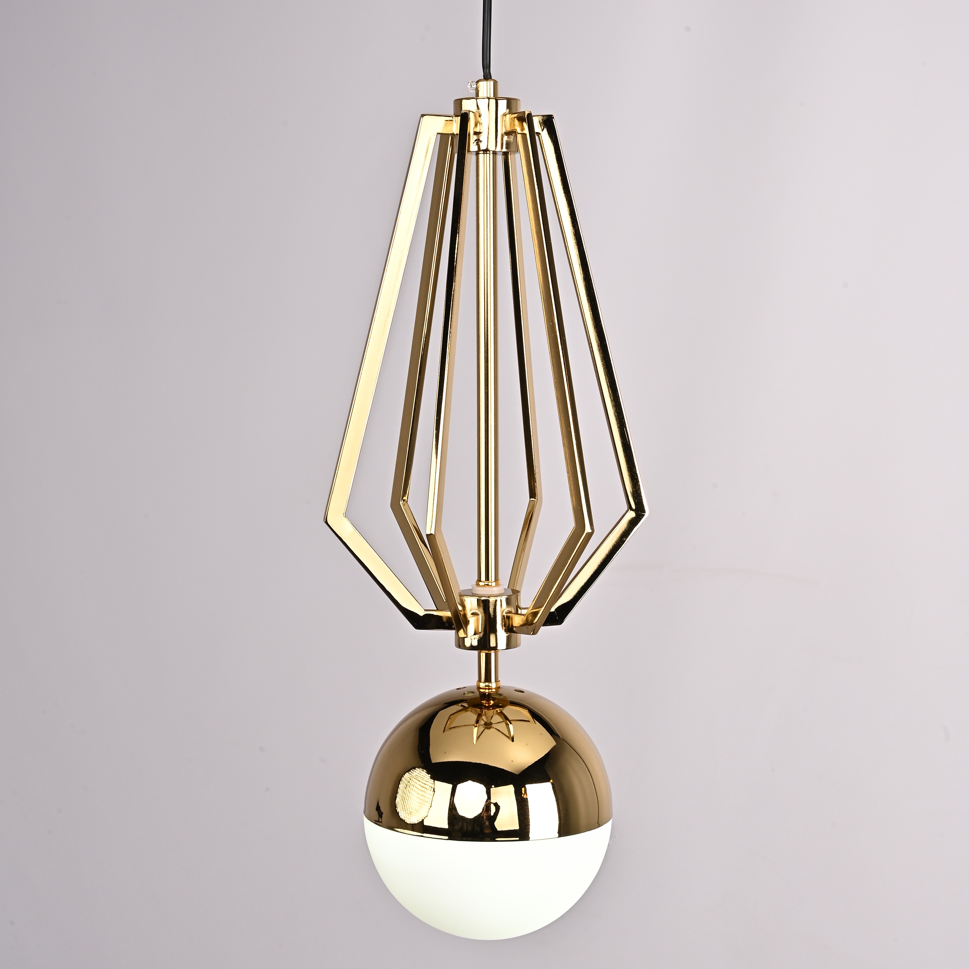 Подвесной светильник Magic Circus D20 20*20*48 см, 1*E27*60W, ImperiumLoft 133230-22, Золотистый