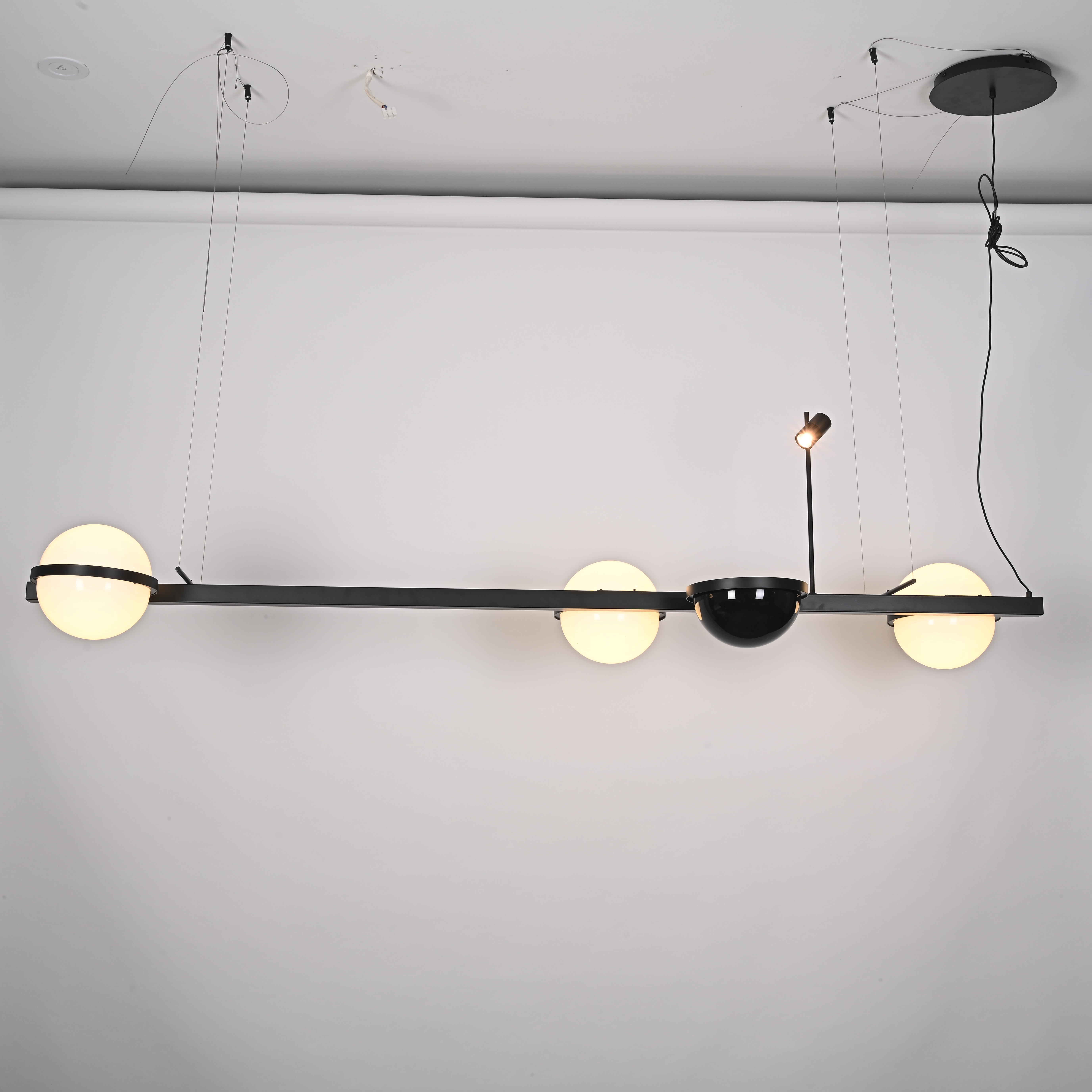 Реечный подвесной светильник PALMA Wall lamp 3 шара + 1 вазон горизонтальная 195*48*47 см, 4*LED*10, 2W, 3000, 4000, 5000K, ImperiumLoft 22.93726, Чёрный