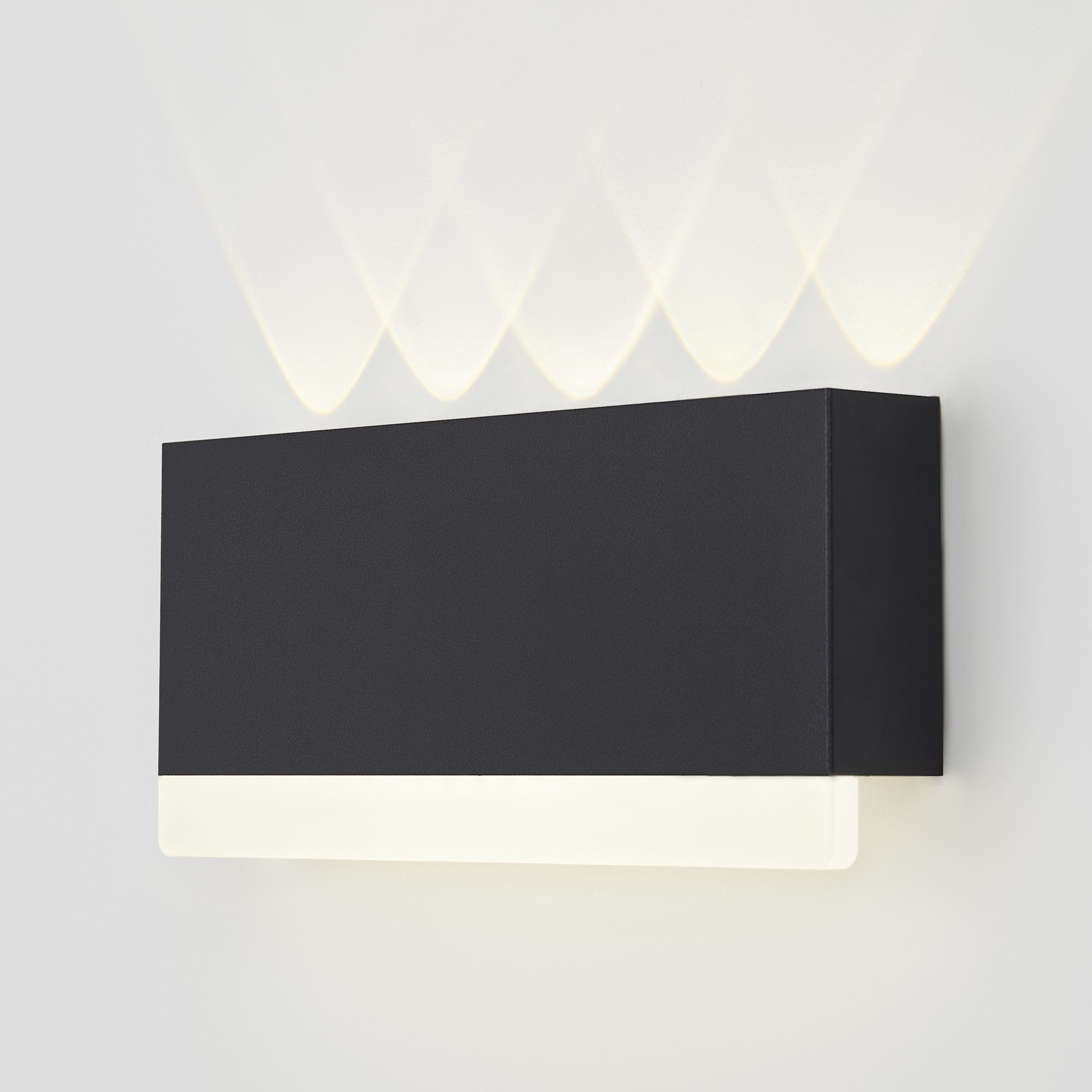 Бра 24*10,5*-3,5 см, *LED*10W, 4000K, Freya Поток / Flux FR6158WL-L10B, Черный