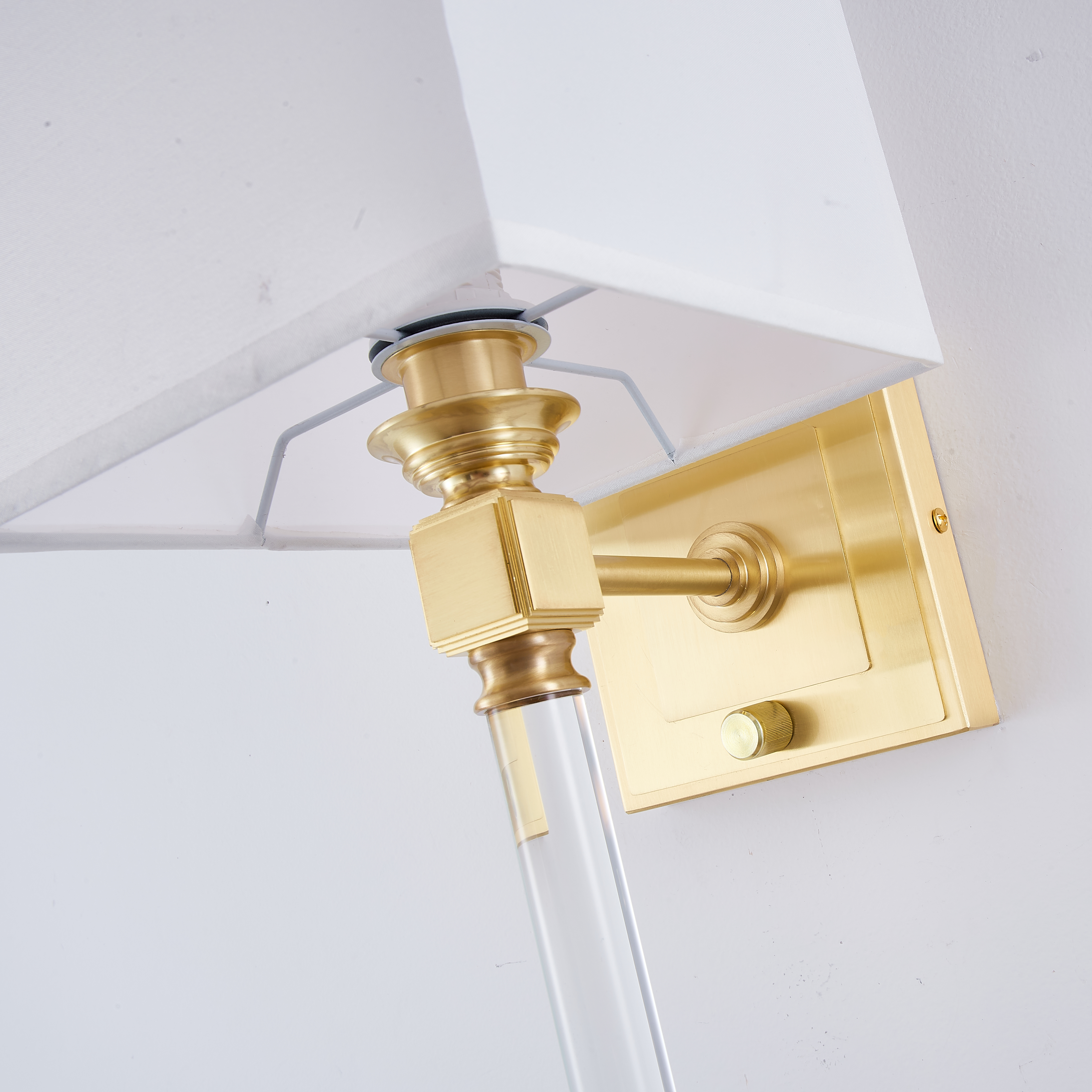 Бра Regina Andrew Crystal Sconce Brass 17,7*15,4*59 см, 1*E14*40W, ImperiumLoft 149048-22, Латунь, Прозрачный