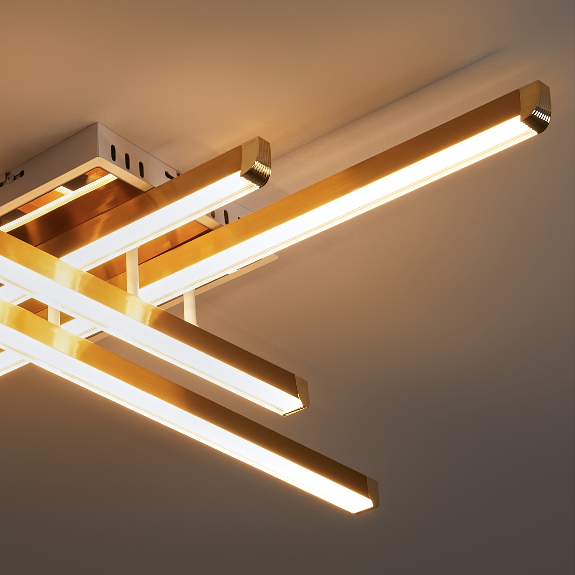 Светильник 67*67*-12 см, *LED*80W, 3000-7000K, Freya Твикс/Twiks FR6198CL-L88G, Золото