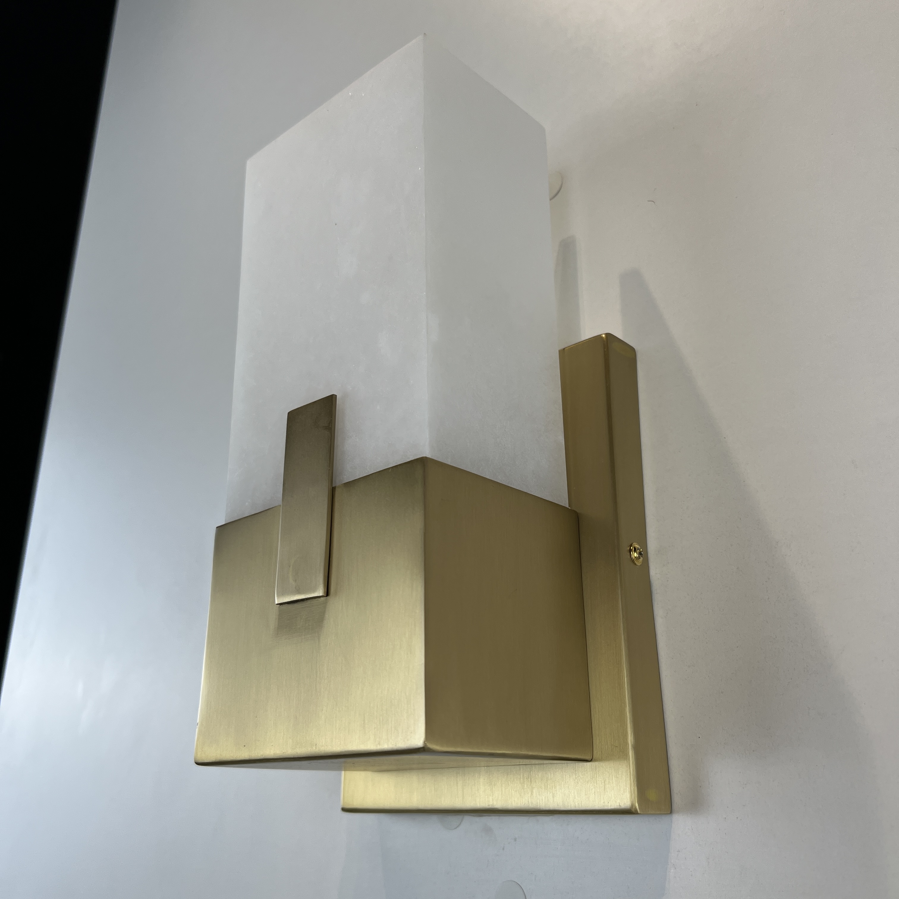 Бра Covet Short Clip Bath Sconce 18*12*35 см, 1*E27*60W, ImperiumLoft 44.297, Латунь
