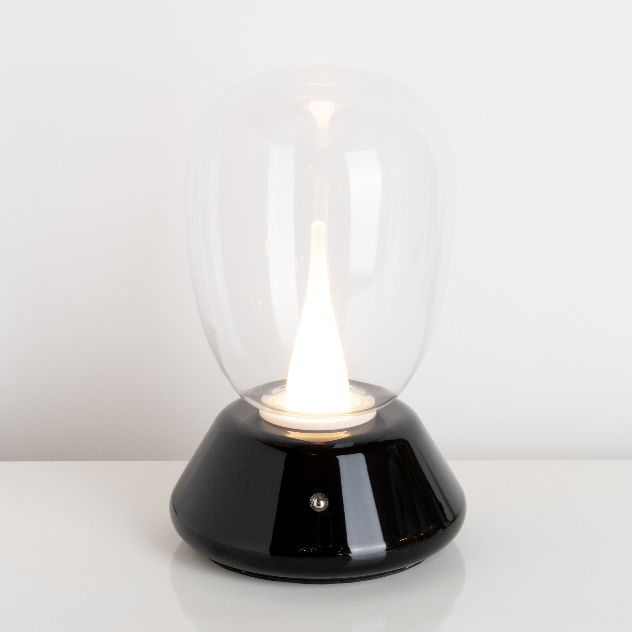 Настольная лампа диммируемая 10W 3000K прозрачный/черный Uovo III Lightstar 807907