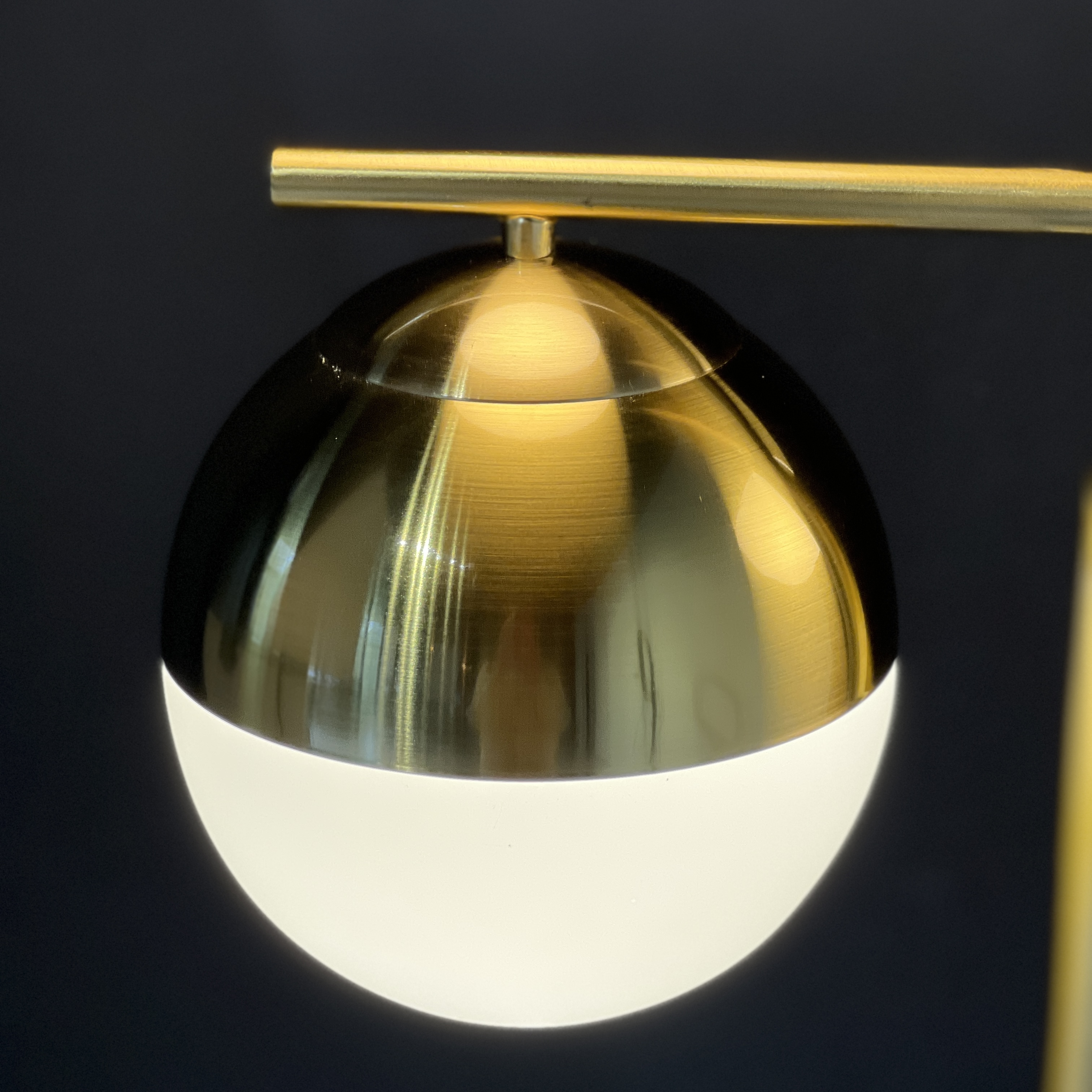 Торшер Geneva Glass Floor Lamp Triple 28*28*163 см, 3*E27*60W, ImperiumLoft 41.114-0, Белый, Латунь