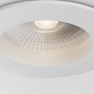 Уличный светильник *5,8*-5,2 см, *LED*5W, 3000K, Maytoni Бухта O511DL-L5W3K, Белый
