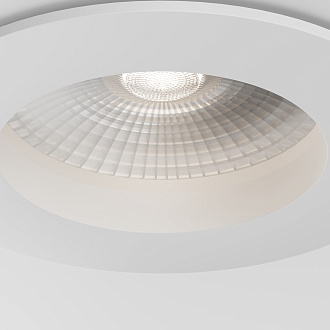 Уличный светильник *5,8*-5,2 см, *LED*5W, 4000K, Maytoni Бухта O511DL-L5W4K, Белый